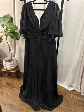 Black Pleated V-Neck Evening Gown